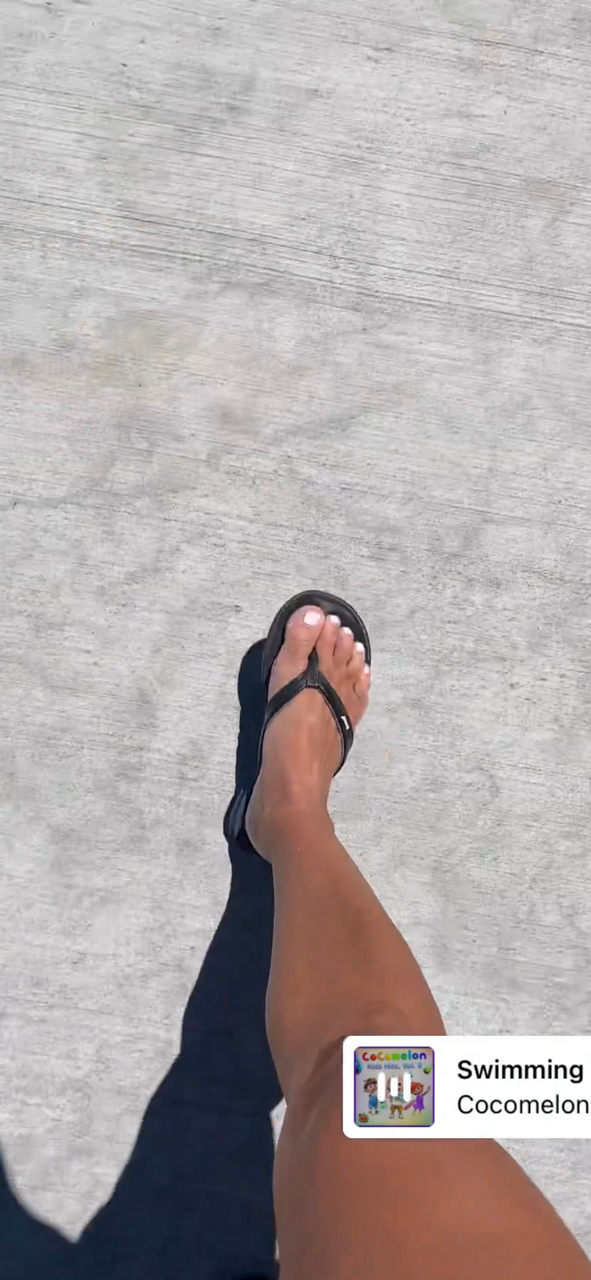 Sandra Endo Feet