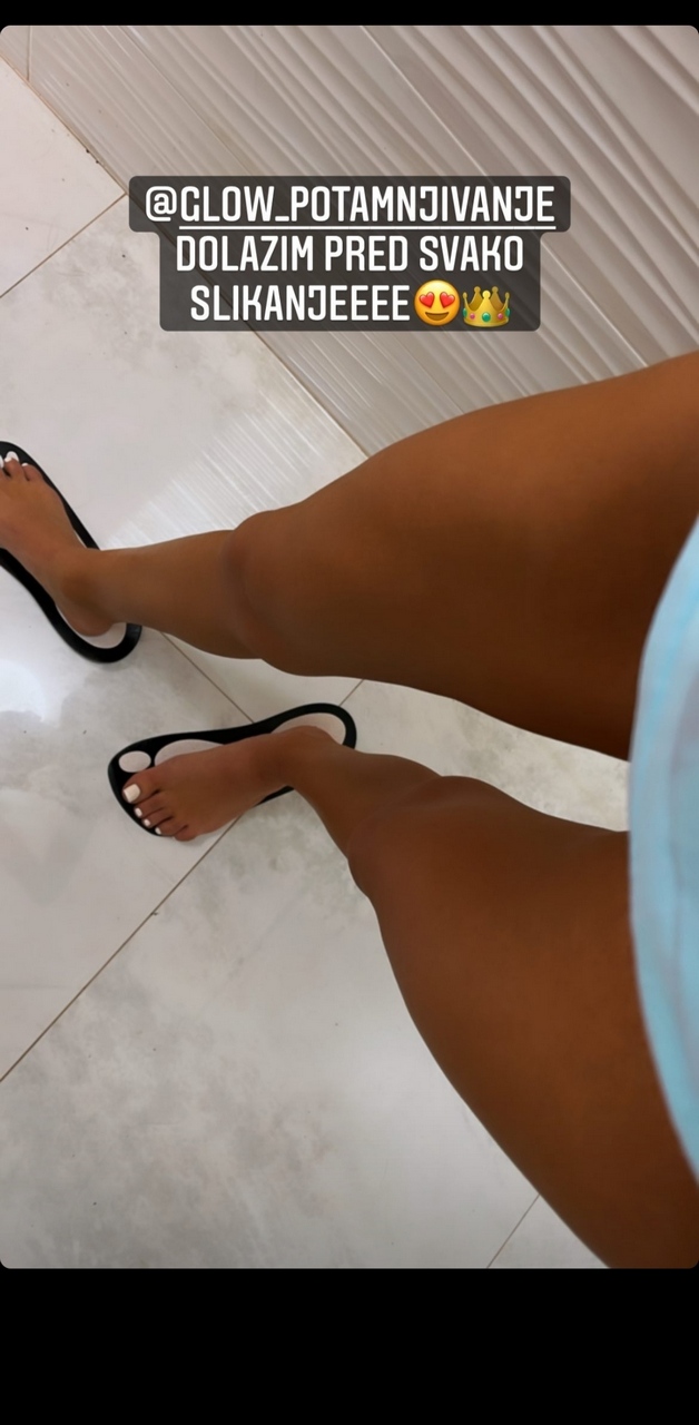 Sara Damnjanovic Feet