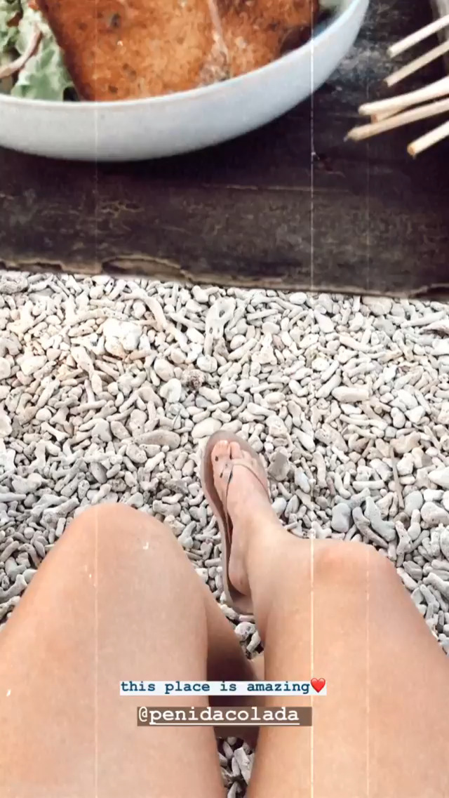 Sara Vidorreta Feet
