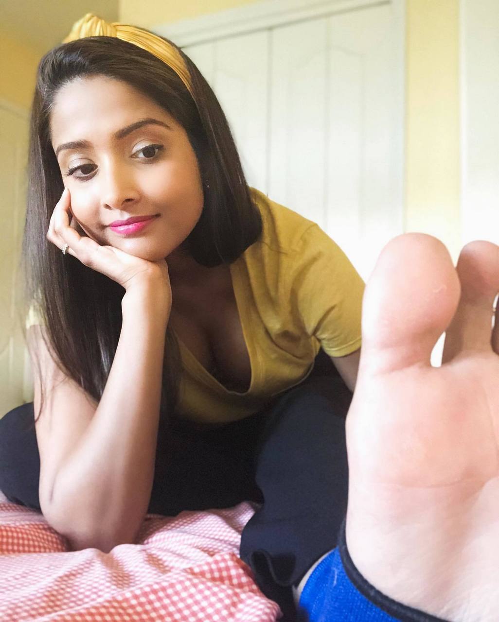 Shoba Narayan Feet