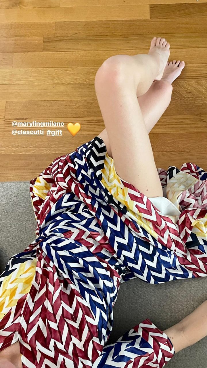 Valentina Romani Feet