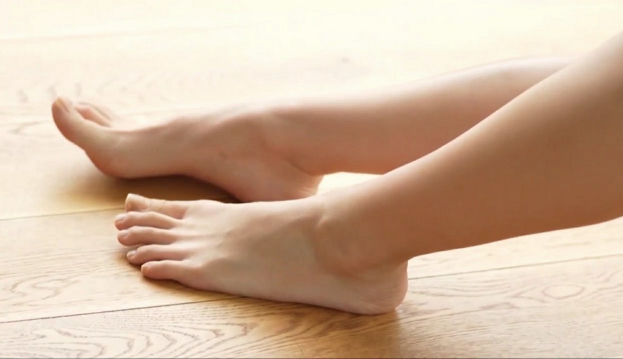 Yume Shinjo Feet