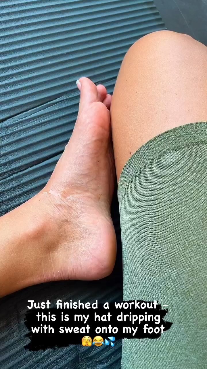 Zaralena Jackson Feet