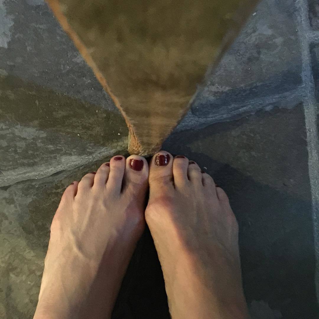 Amanda Ooms Feet
