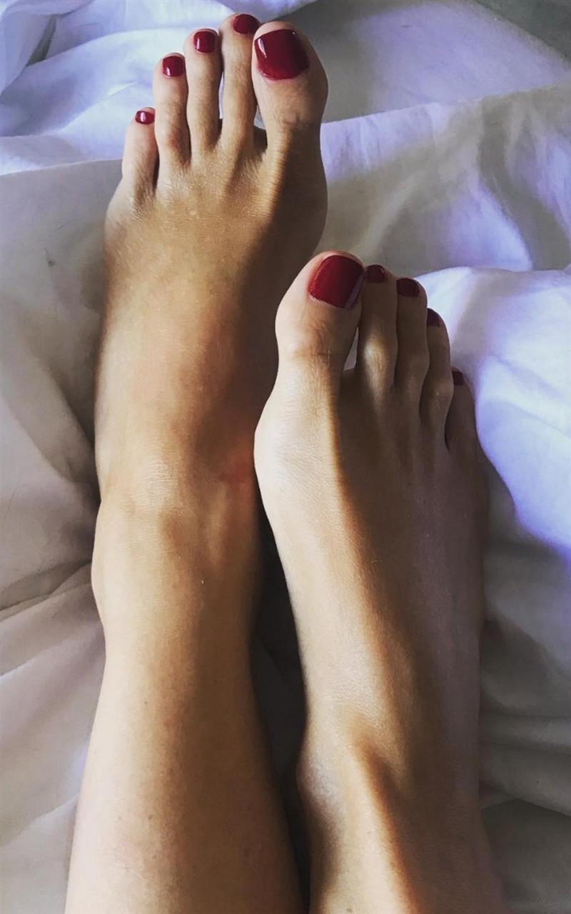 Barbara Carfagna Feet