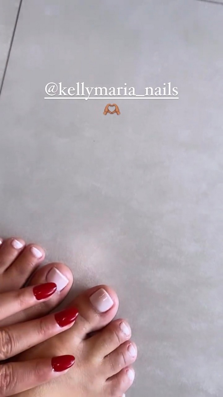 Bella Campos Feet