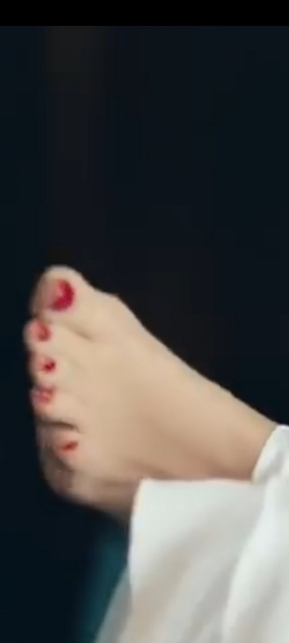 Bushra Feet