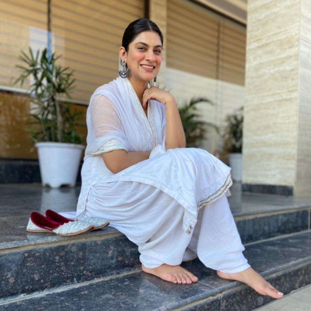 Kamayani Sharma Feet