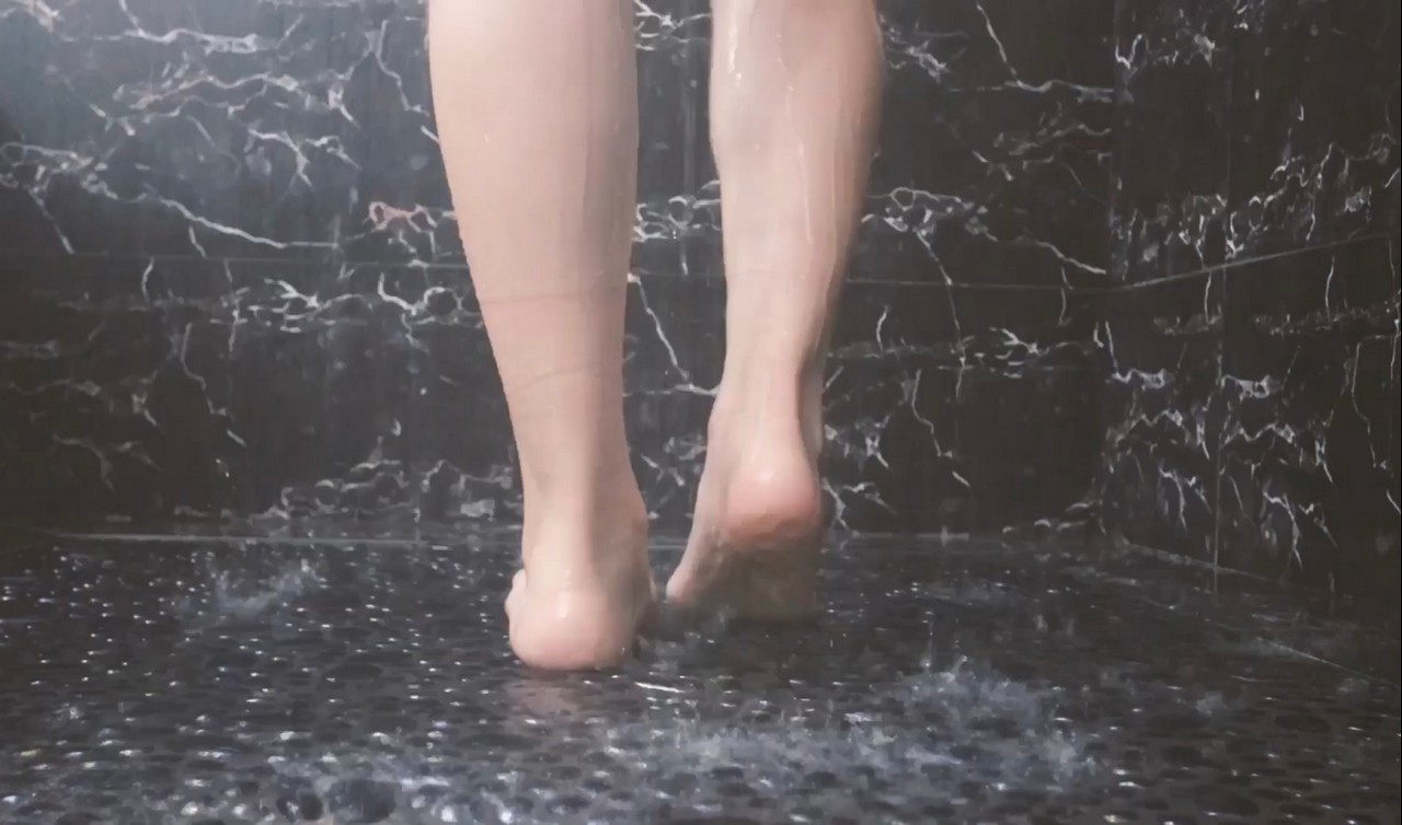 Kimberly Loaiza Feet