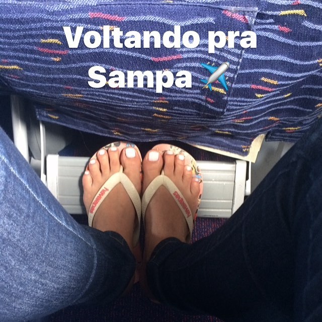 Luna Alves Feet