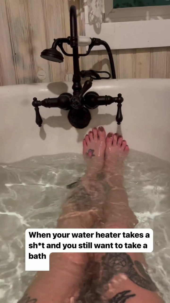 Mariah Torres Feet