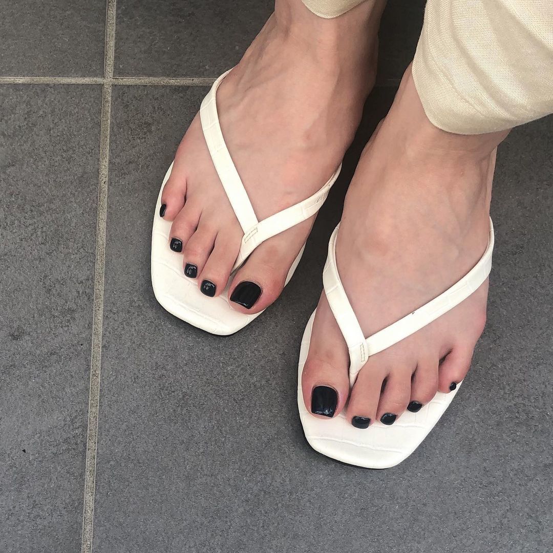 Nana Ohwada Feet