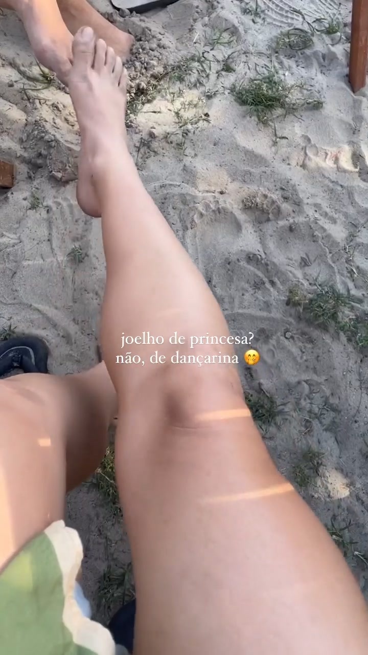 Polliana Aleixo Feet