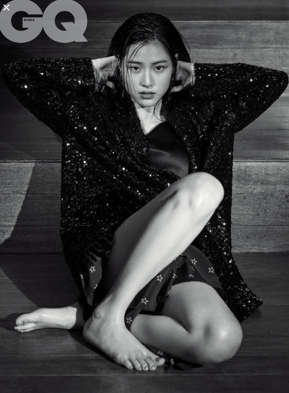 Soo Kyung Lee Feet