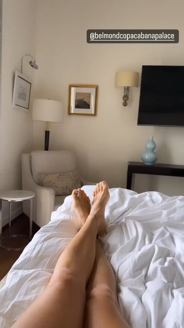 Thaila Ayala Feet