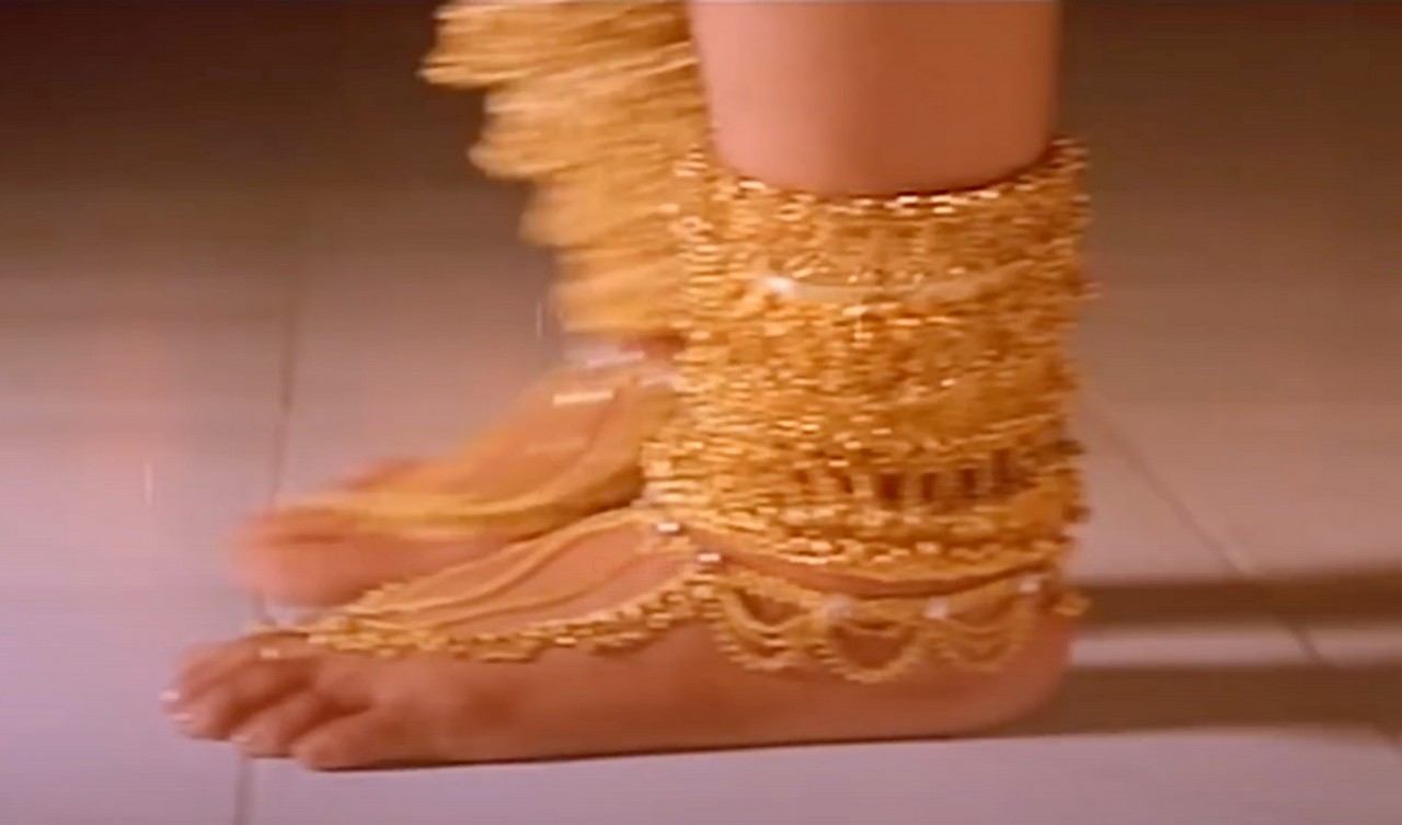 Vijayshanti Feet