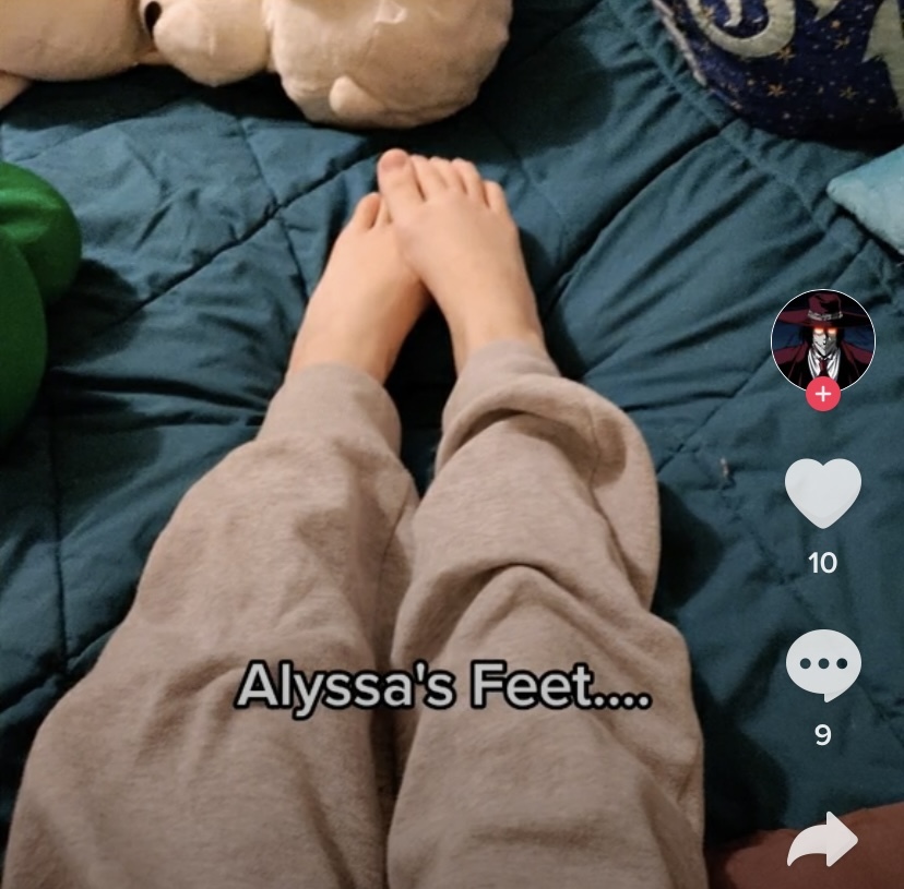 Alyssa Mckay Feet