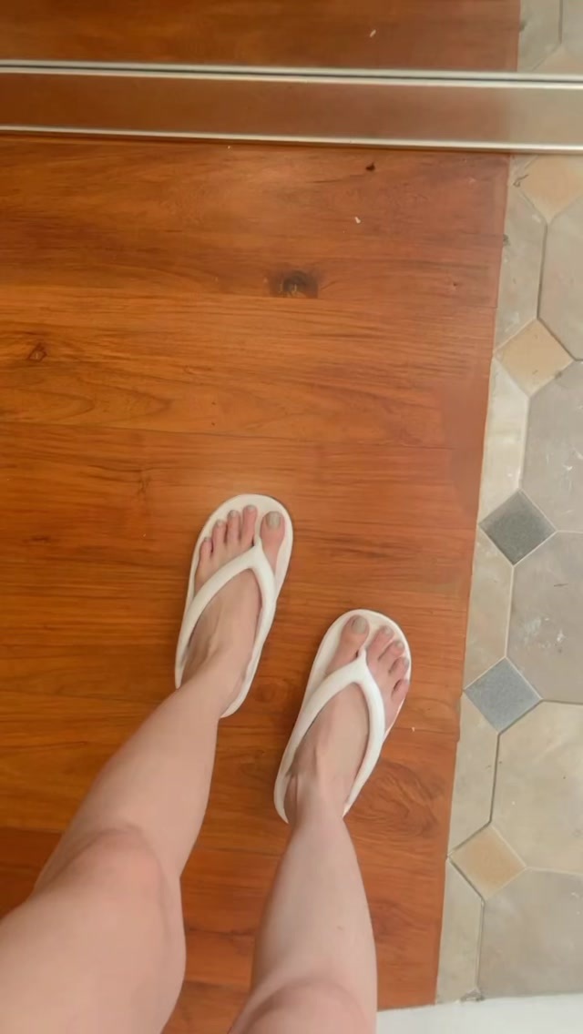Angelica Yap Feet