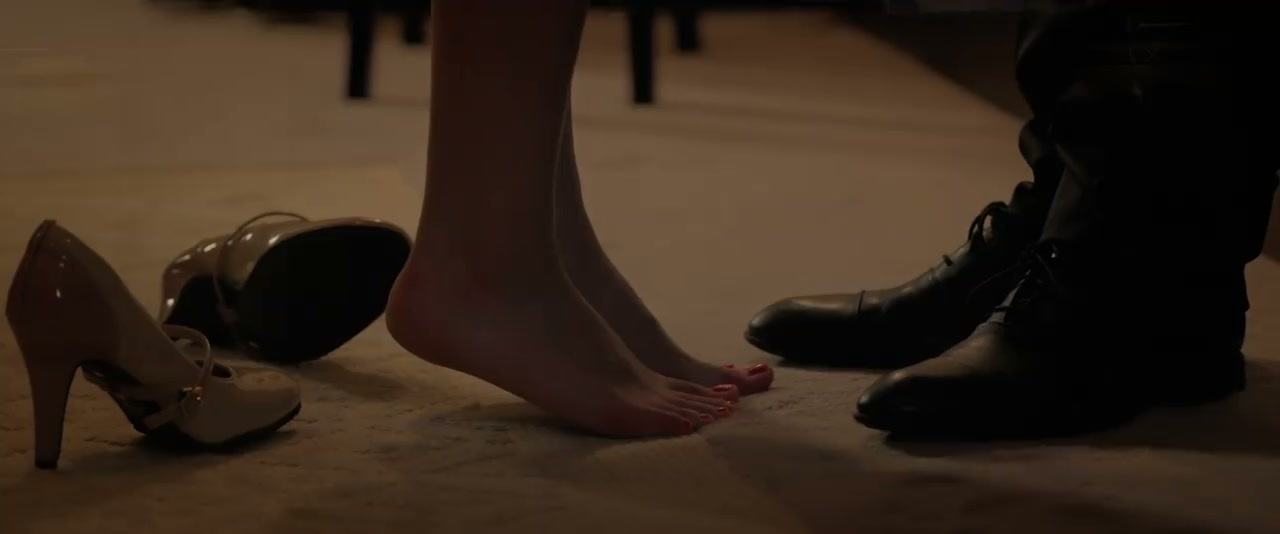 Emi Takei Feet