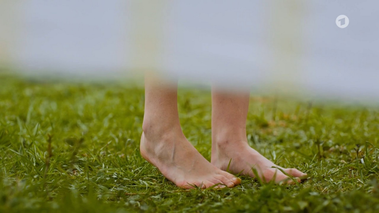 Flora Thiemann Feet