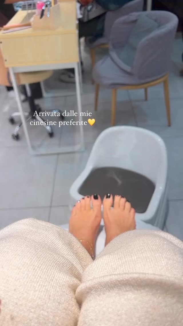 Guendalina Tavassi Feet