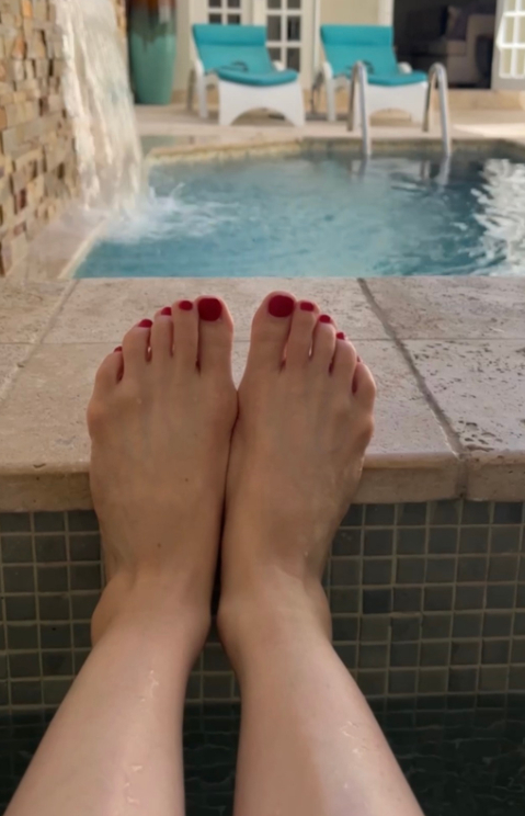 Jodie Bentley Feet