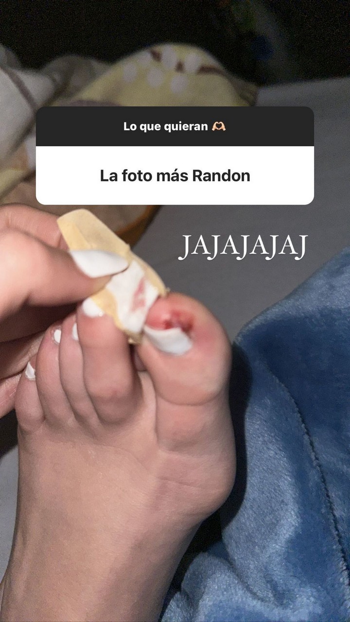Ludwika Santoyo Feet