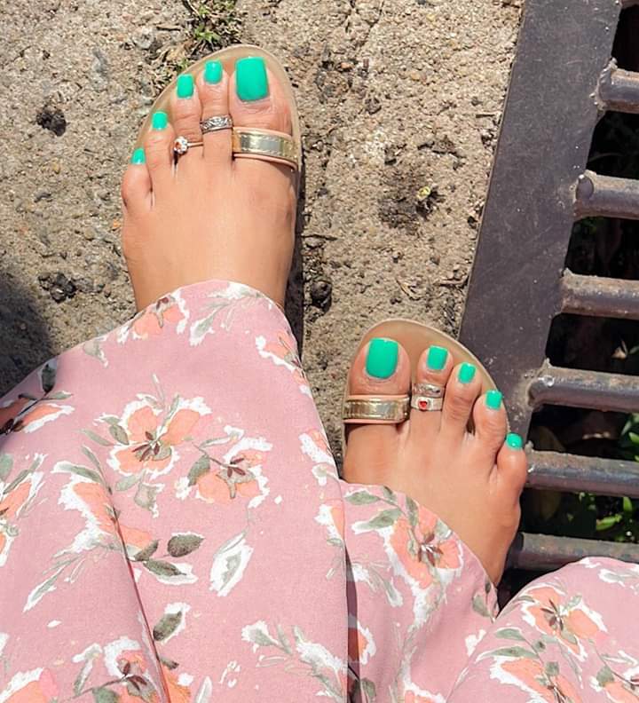 Madhavee Wathsala Feet