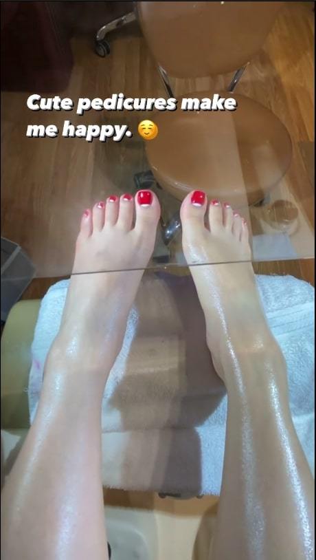 Mimi Choi Feet