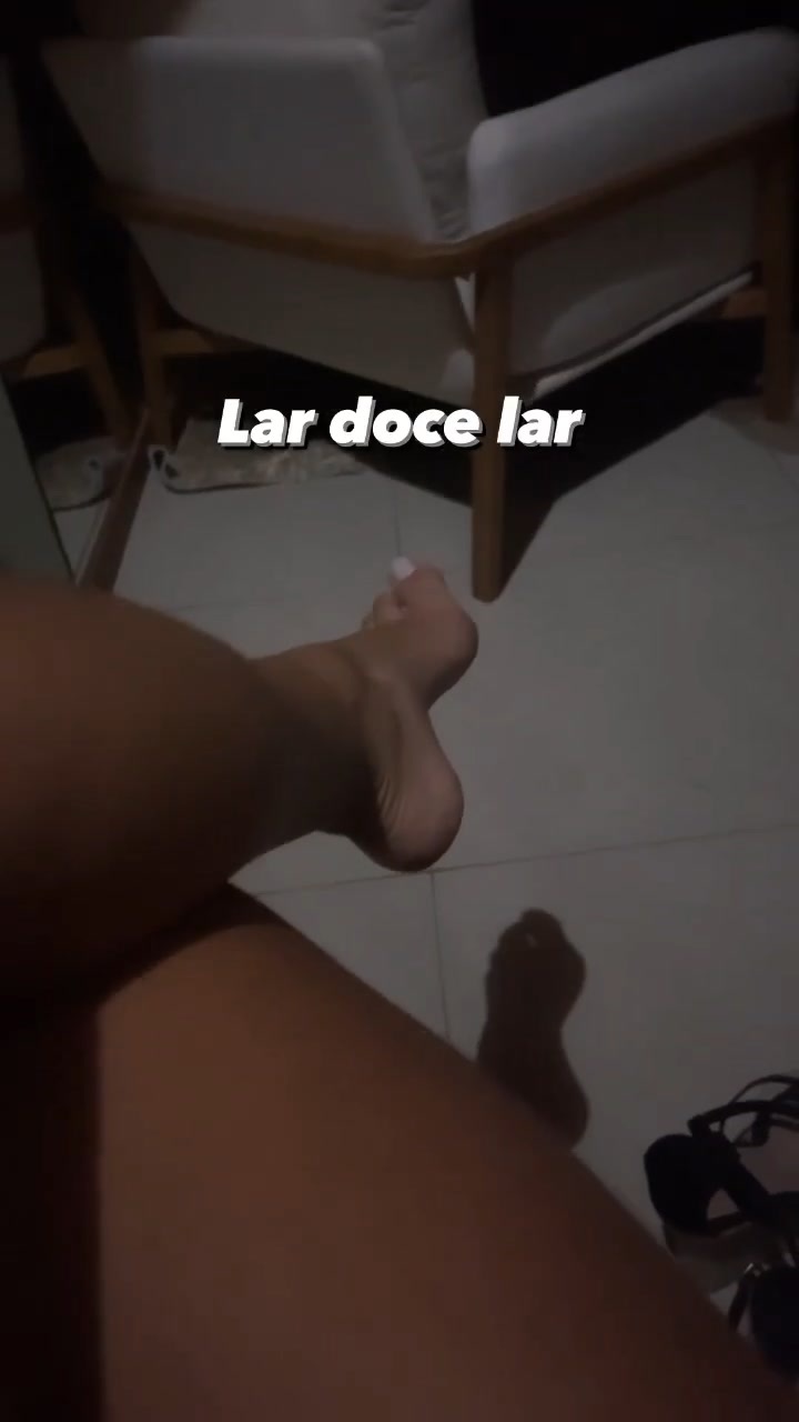 Natalia Casassola Feet