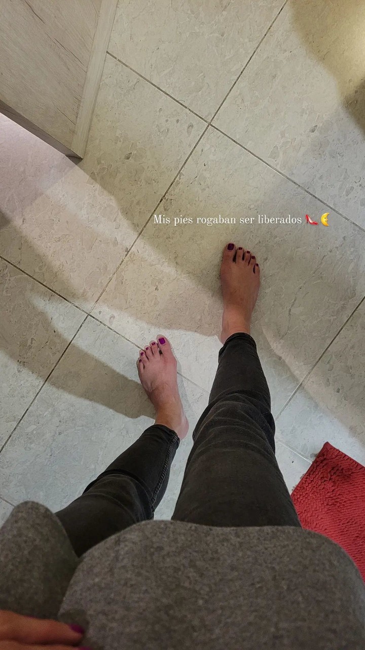 Nuria Diosdado Garcia Feet