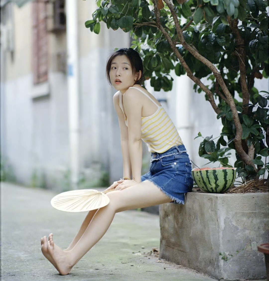 Qian Wu Feet