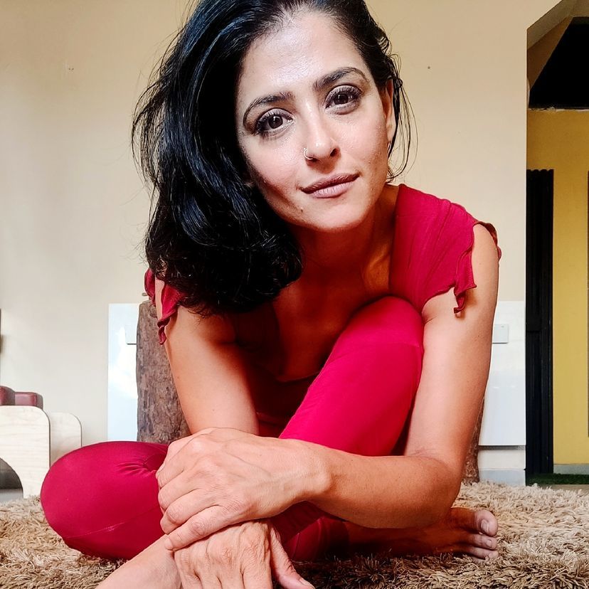 Sunaina Rekhi Feet