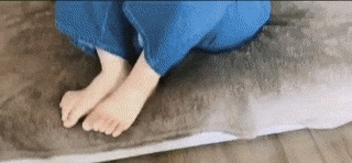 Utami Hayashishita Feet