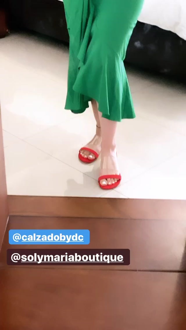 Arely Tellez Feet