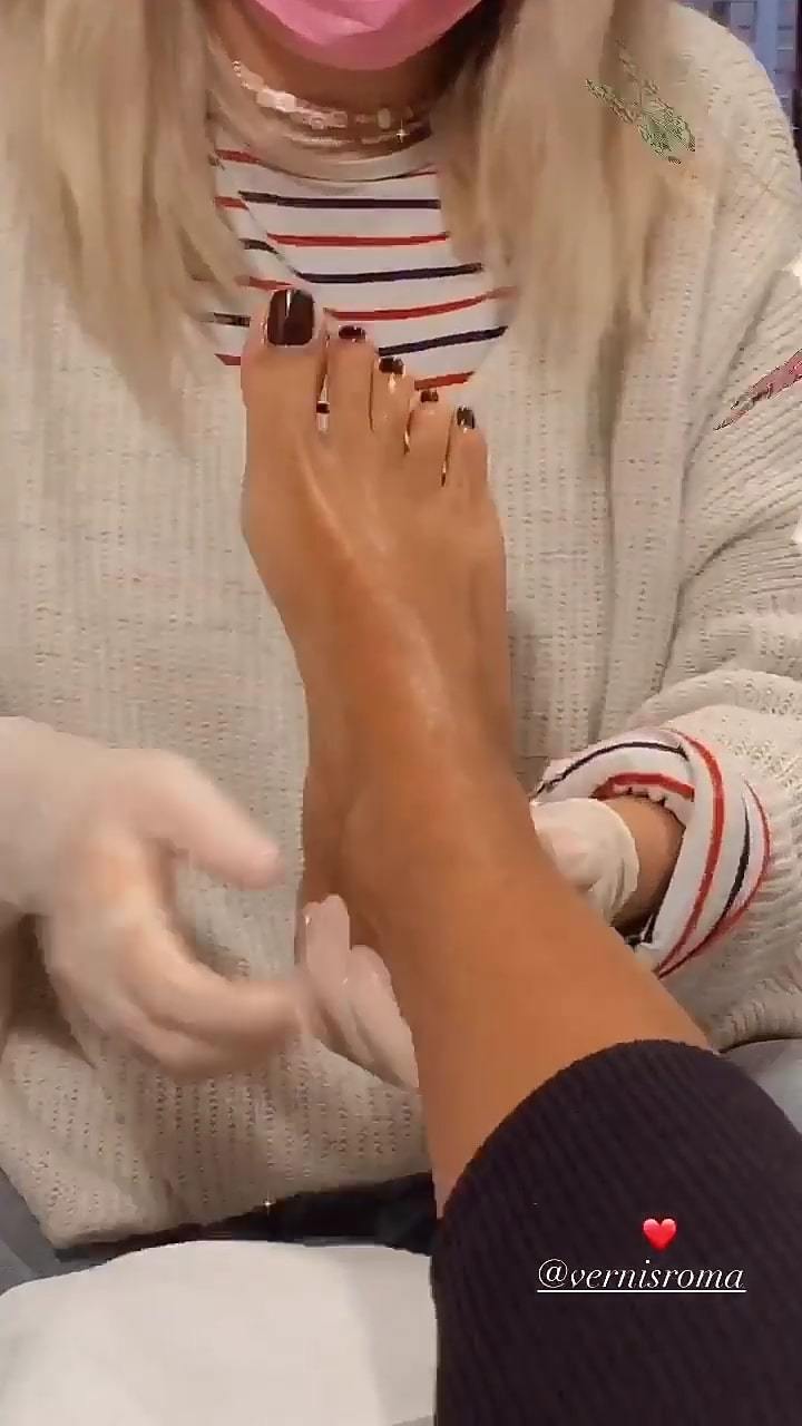 Francesca Lodo Feet