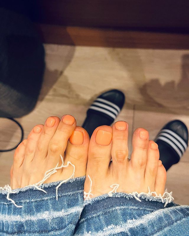Gyu Ri Park Feet