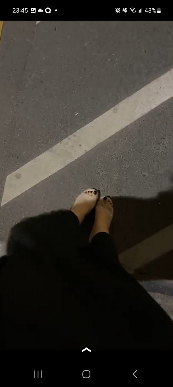 Haya Maraachli Feet