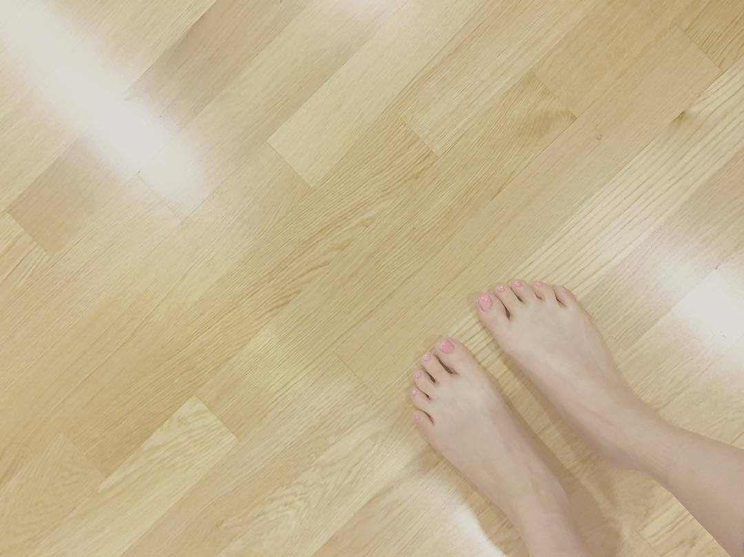 Lee Yoo Bi Feet