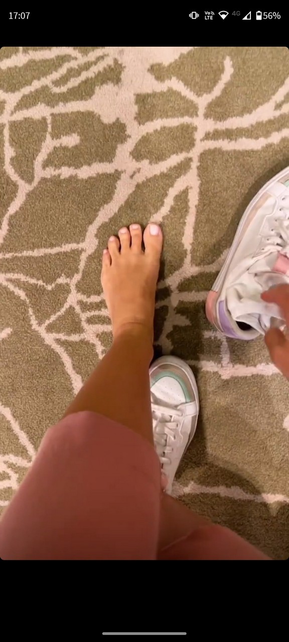 Lizandra Trindade Feet