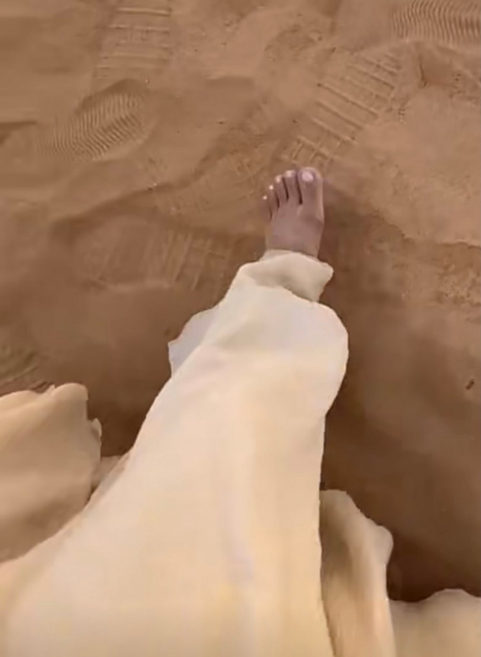 Shouq Mohammed Feet