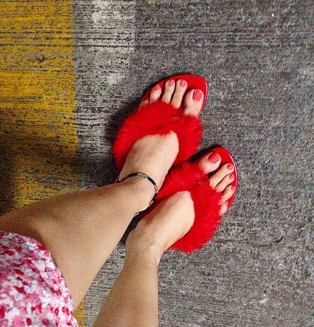 Sukhada Khandkekar Feet