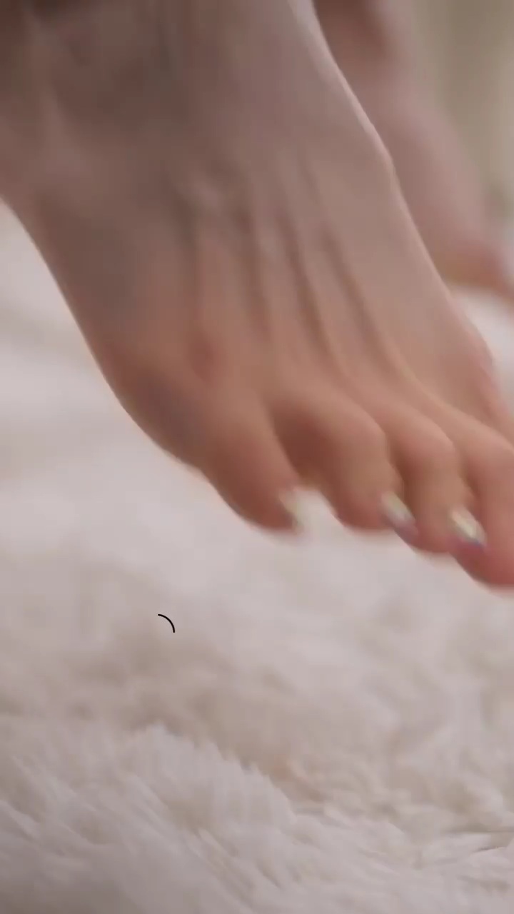 Valentina Toro Feet
