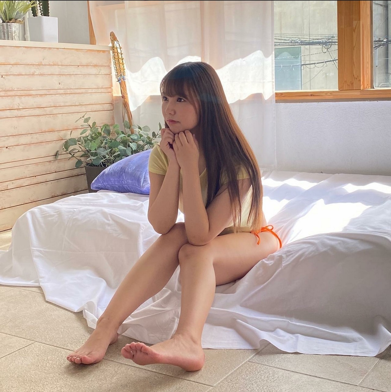 Yuzuha Hongo Feet