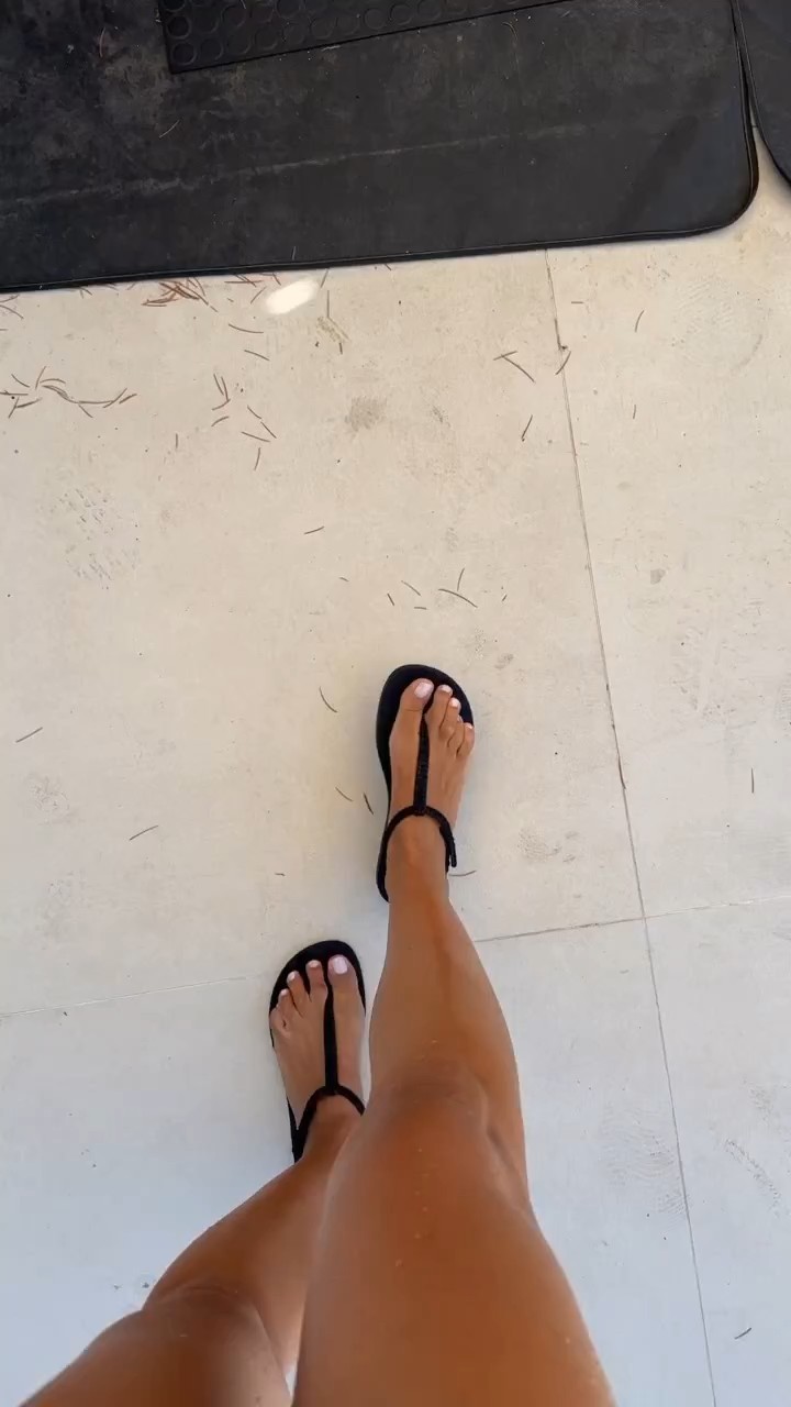 Cristina Pedroche Feet