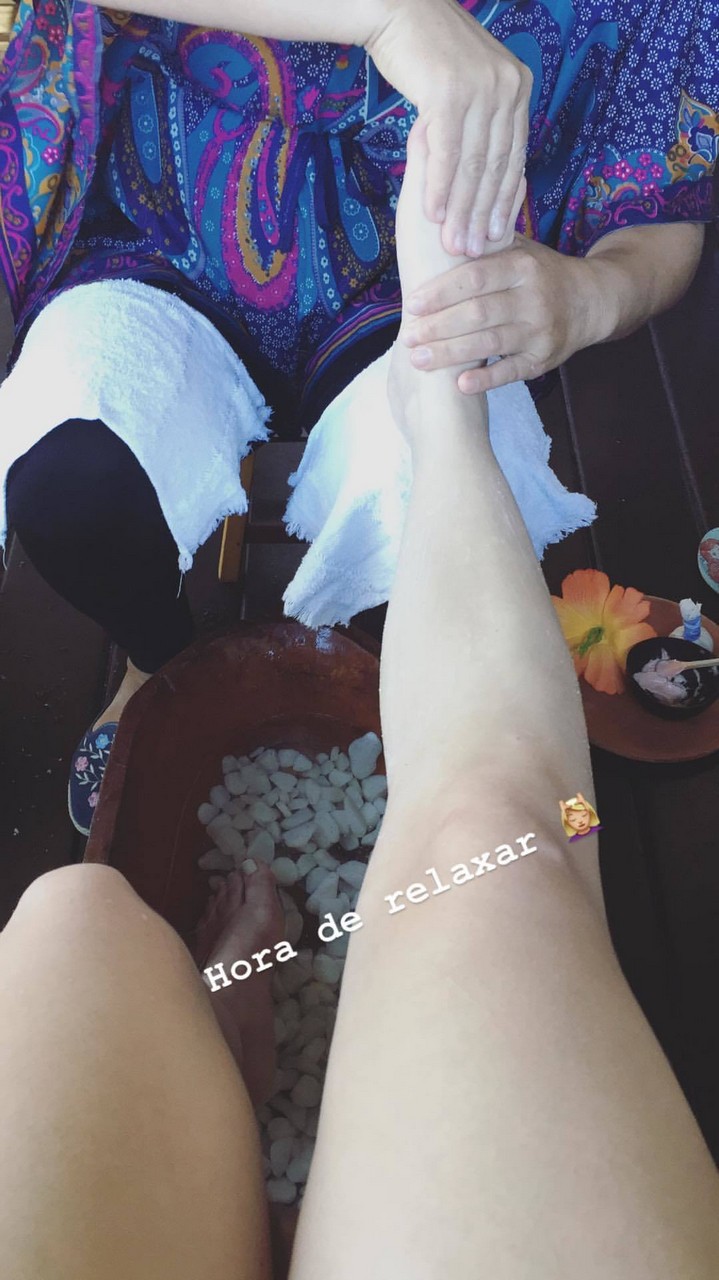 Jessica Esteves Feet