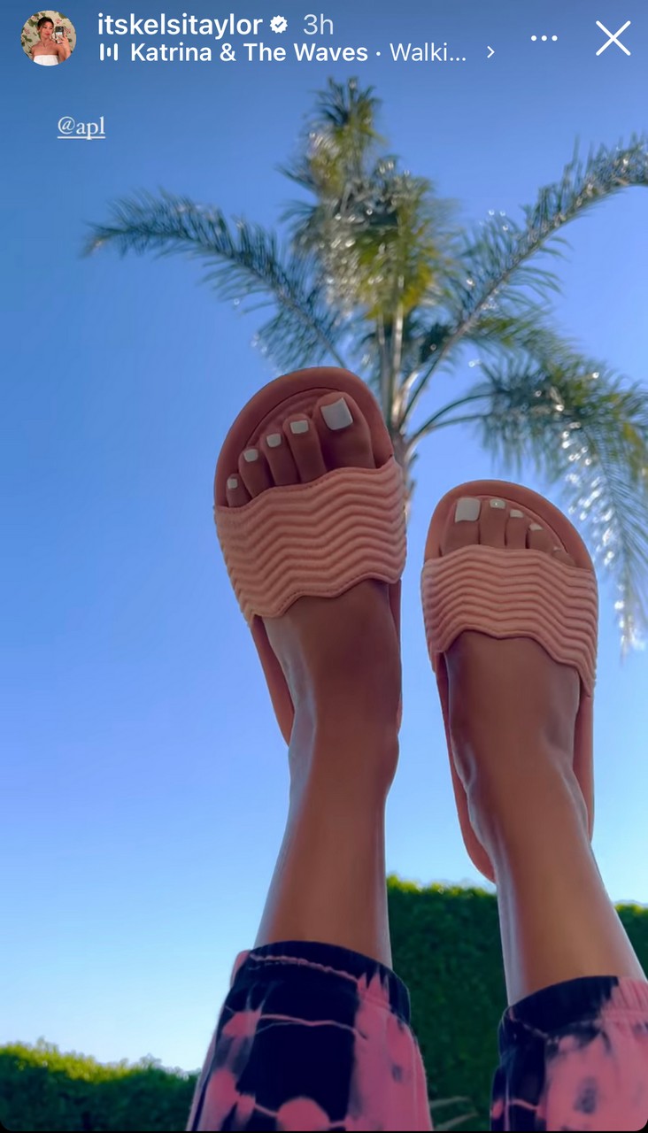 Kelsi Taylor Feet