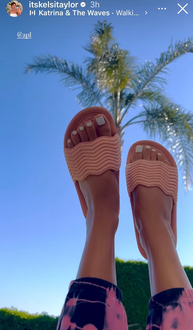 Kelsi Taylor Feet