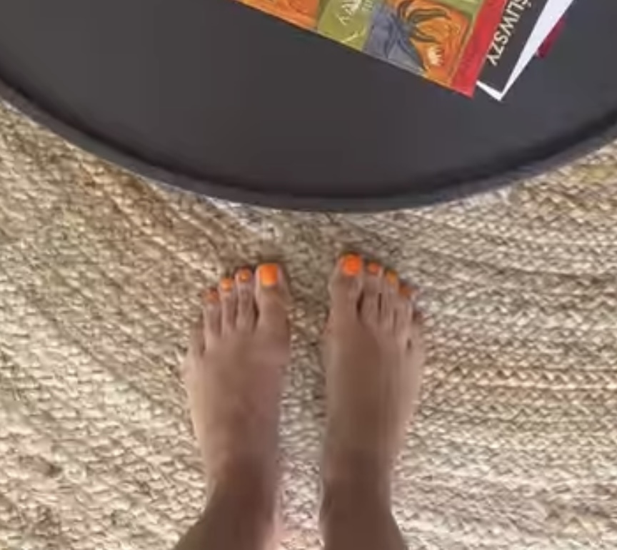 Klaudia Halejcio Feet