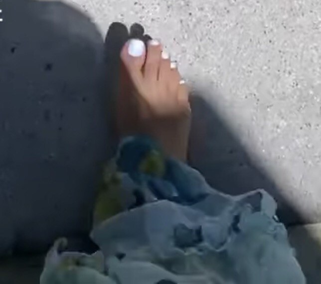 Menna Arafa Feet